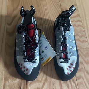 La Sportiva Tarantulace climbing shoes - Women’s 36.5